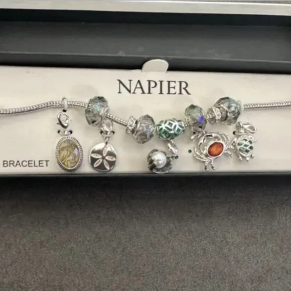 NIB! Napier Gorgeous Beachy Sea Theme Changeable Charm Bracelet - Picture 5 of 7